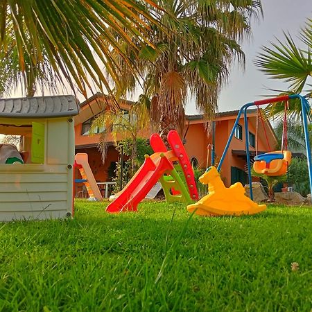 B&B Villa Molinari Restaurant E Baby Park Campagna Exterior foto